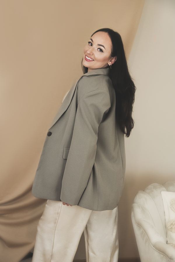 Portret — elegancki look